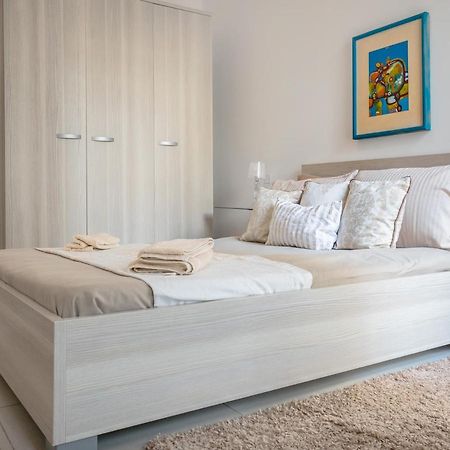Sliema Quiet & Modern Maisonette 외부 사진